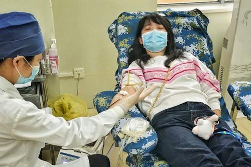 事件分析 - 00后熊猫血男生2小时跨省献血救人